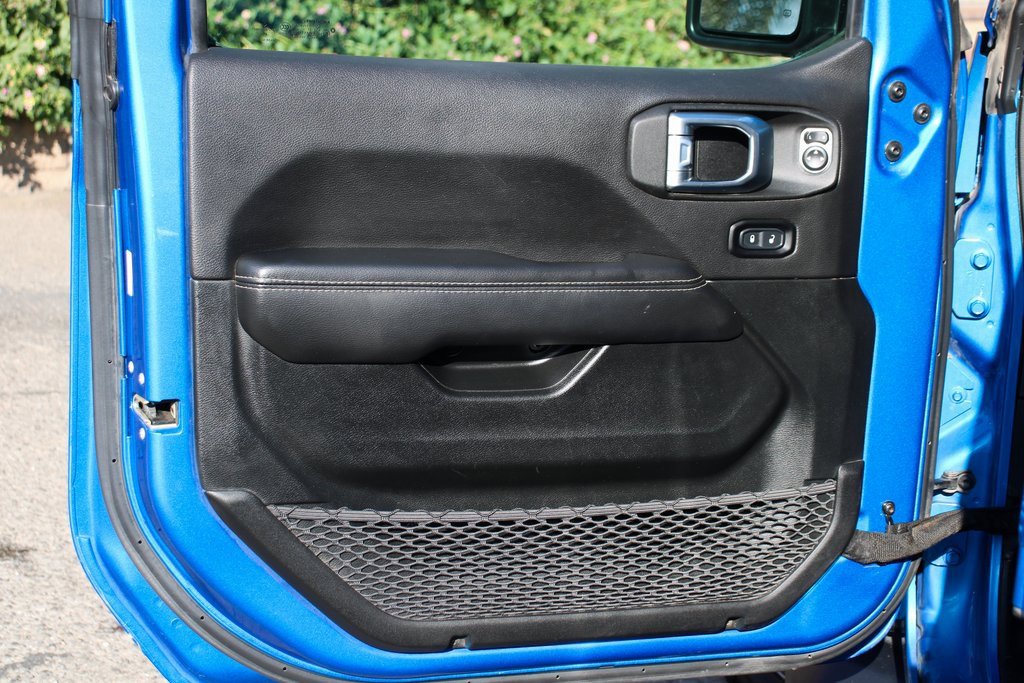 Used 2021 Jeep Gladiator Overland w/ Popular Equipment Package image 14