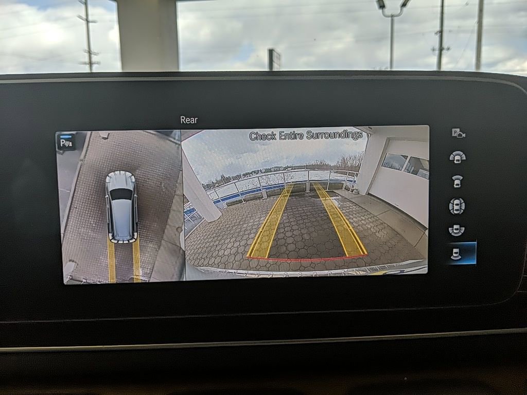 Used 2022 Mercedes-Benz GLS 450 4MATIC image 23