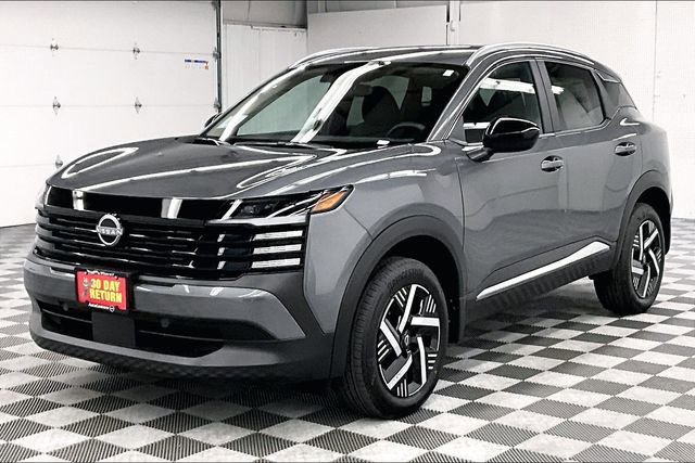 New 2026 Nissan Kicks SV image 3