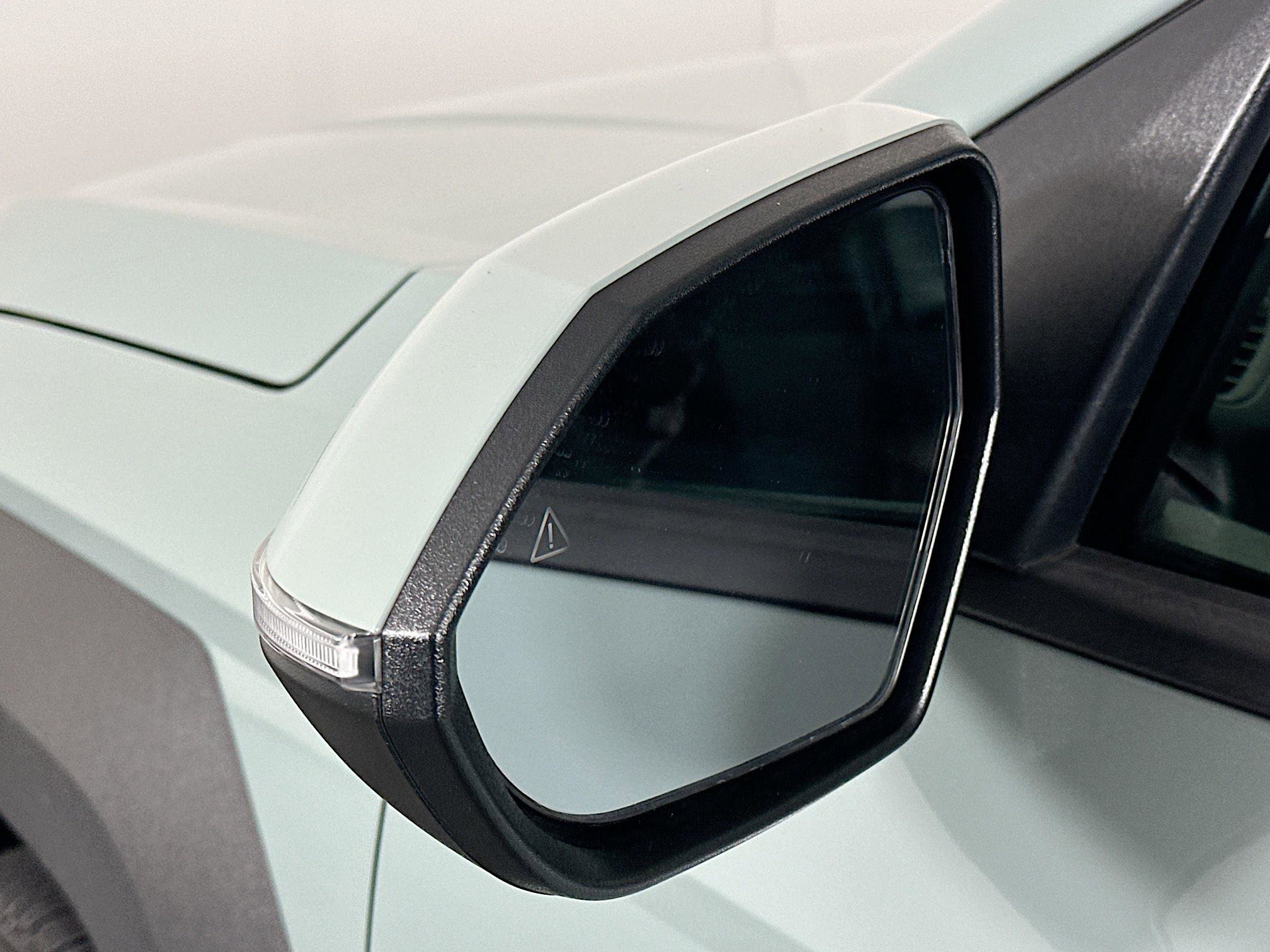 Used 2025 Hyundai Kona SEL image 16