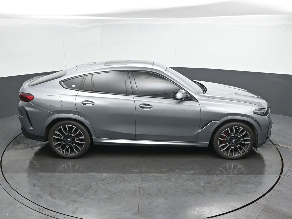 Used 2024 BMW X6 xDrive40i w/ Premium Package image 36