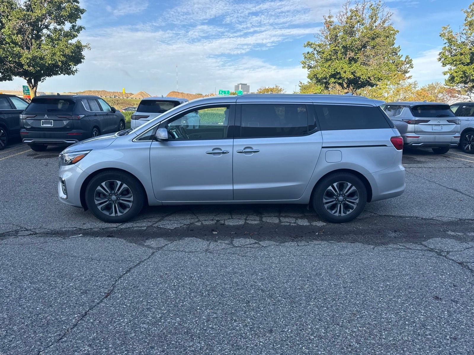 Used 2020 Kia Sedona SX FWD image 6
