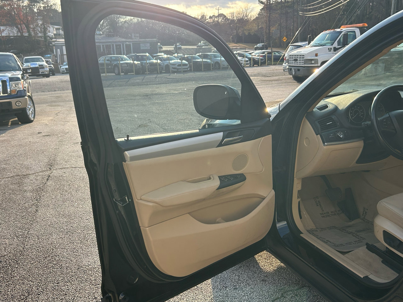 Used 2011 BMW X3 xDrive28i image 9