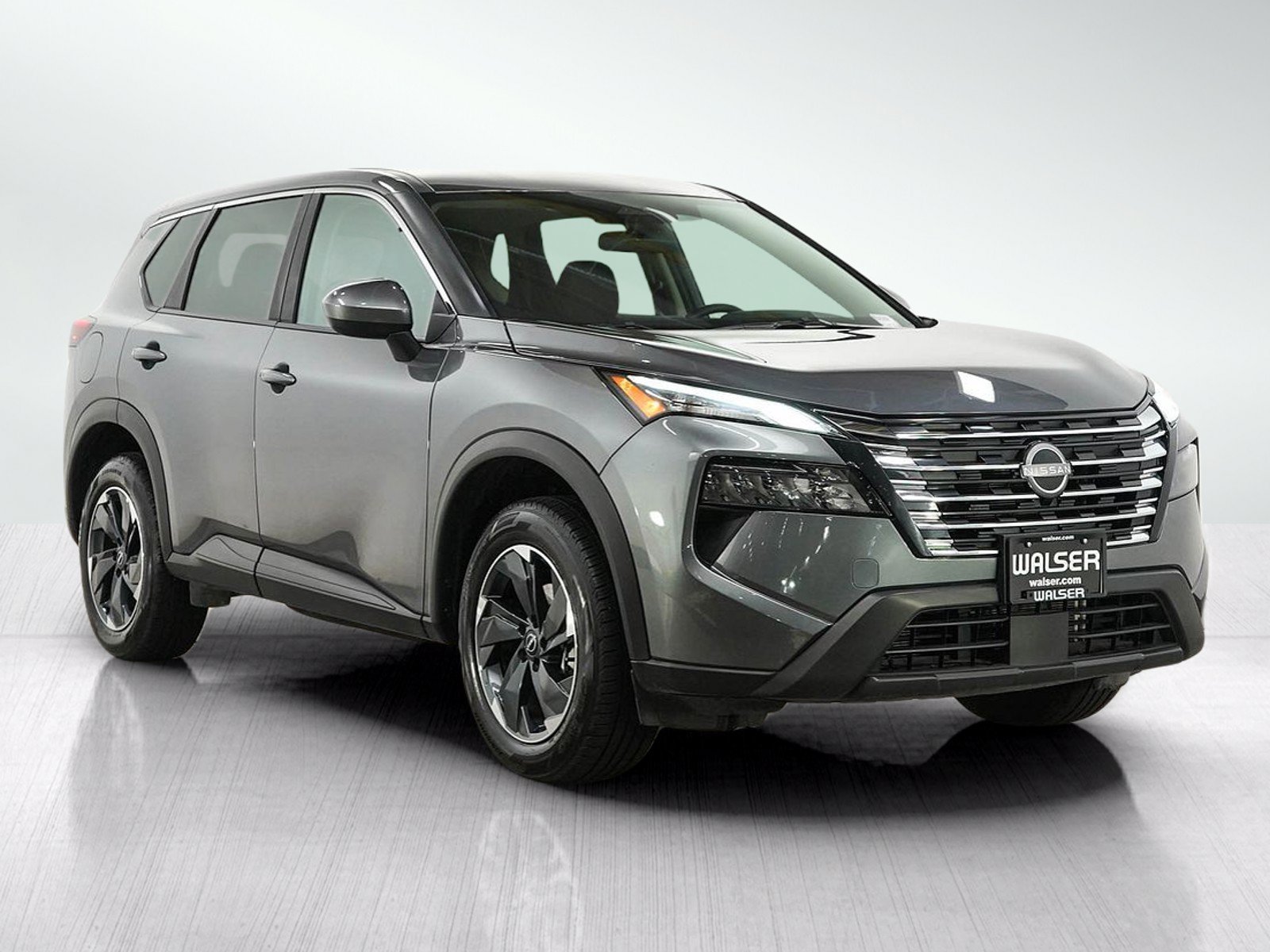 Used 2026 Nissan Rogue SV AWD/4WD image 7