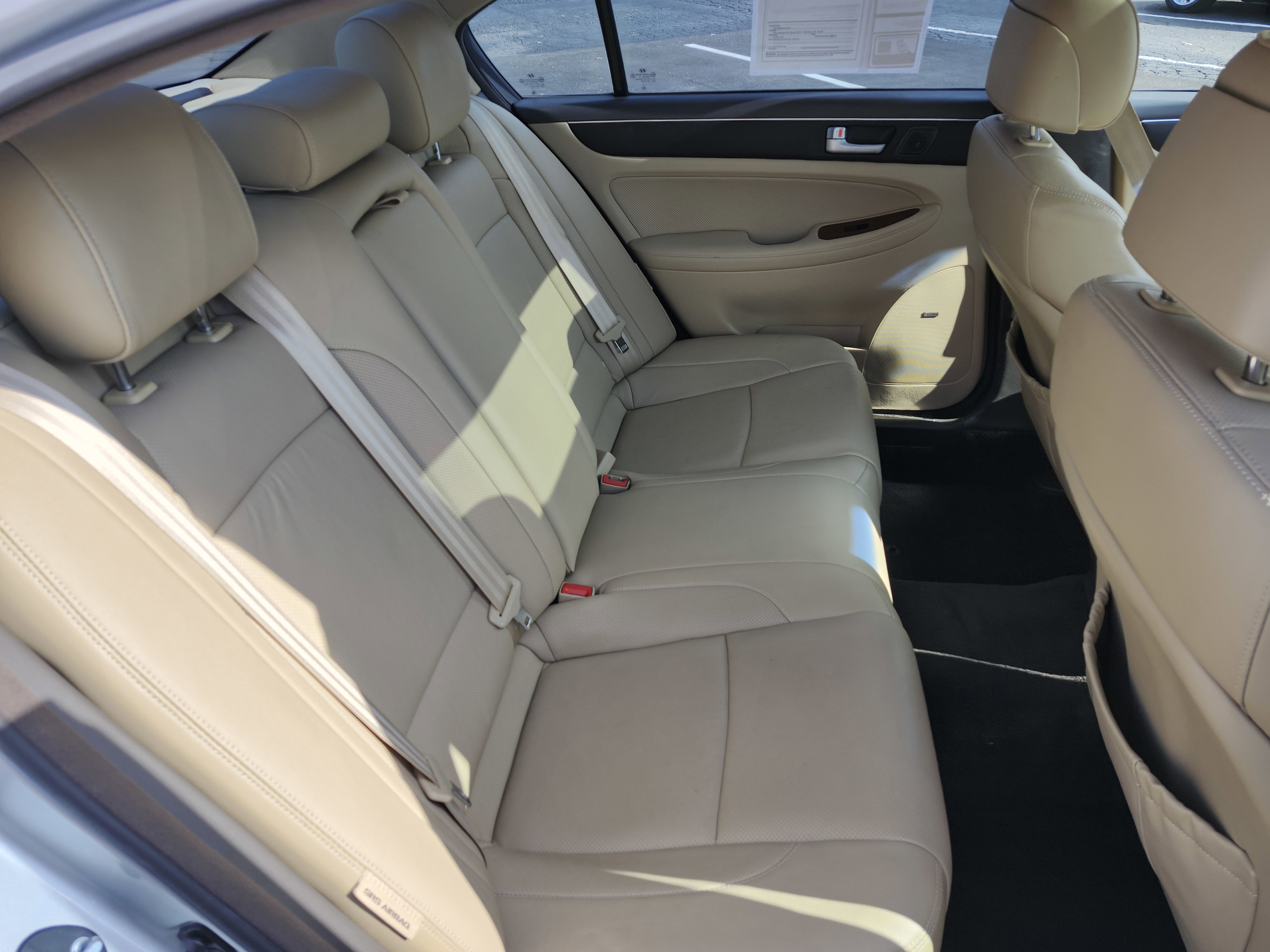 Used 2013 Hyundai Genesis 3.8 w/ Premium Pkg image 21