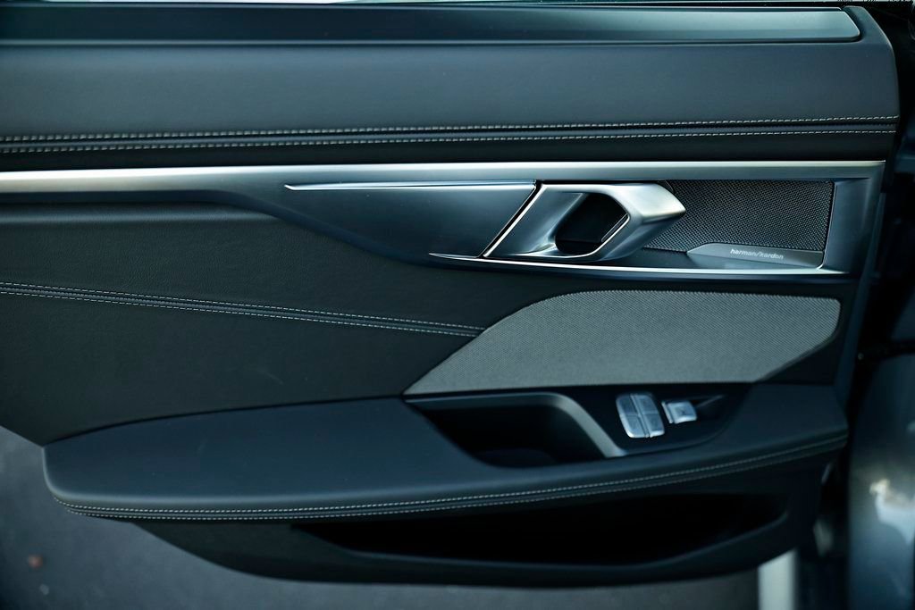 New 2026 BMW 840i w/ M Sport Professional Package image 23