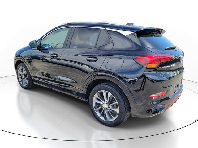 Used 2023 Buick Encore GX Select w/ Sport Touring Package FWD image 3