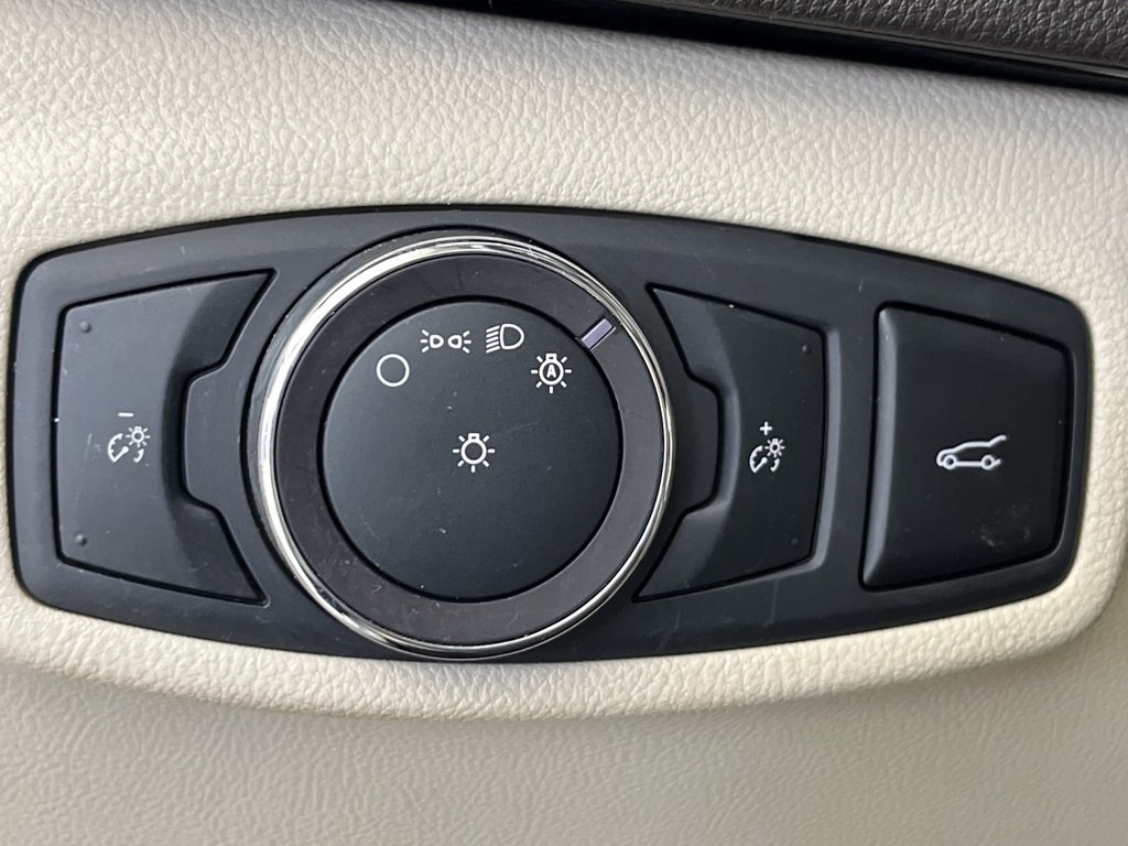 Used 2019 Lincoln MKC Reserve image 25