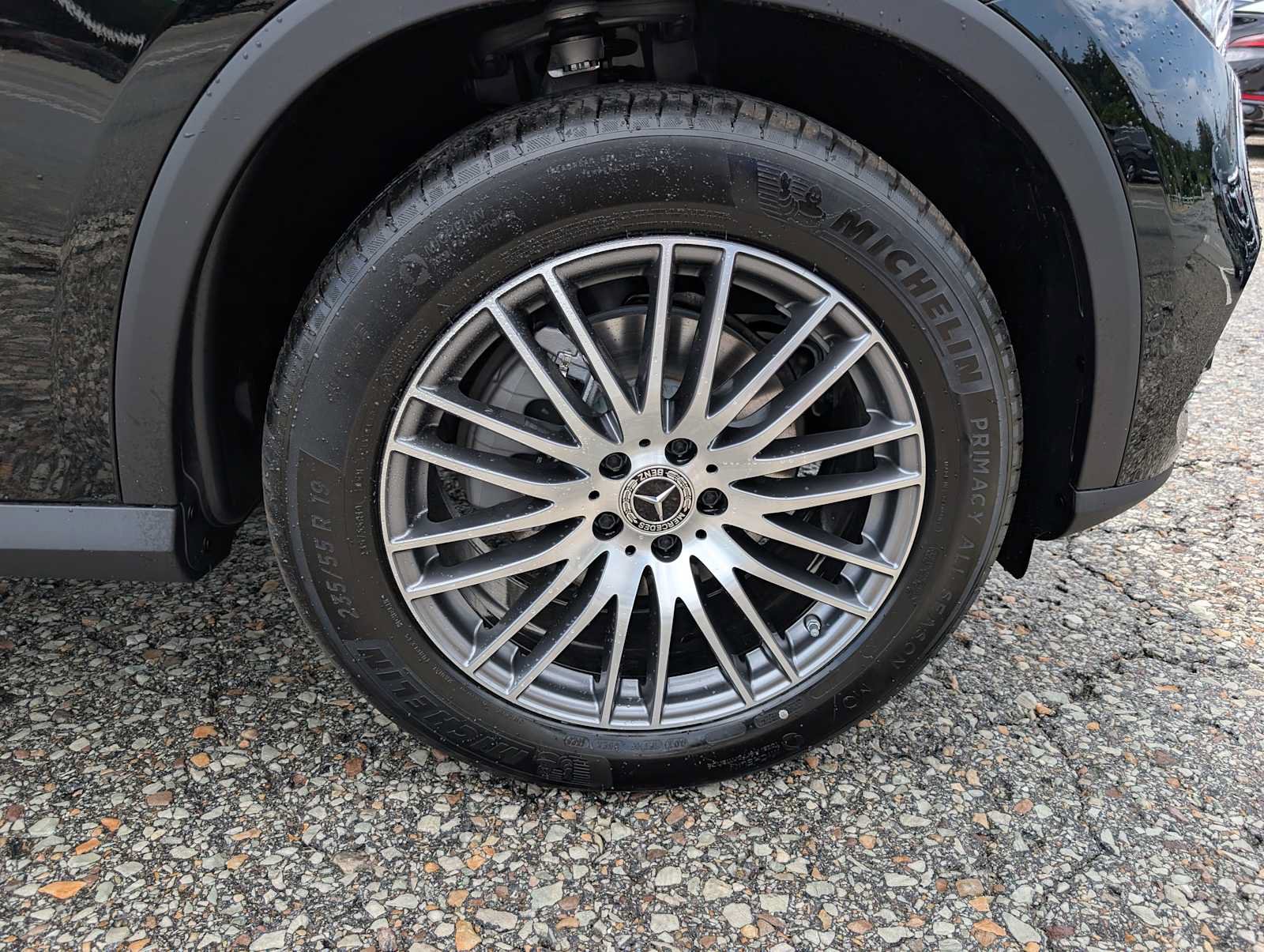 New 2026 Mercedes-Benz GLC 300 4MATIC image 3