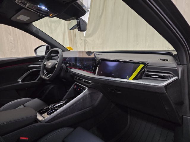 New 2026 Audi SQ5 Premium Plus AWD/4WD image 33