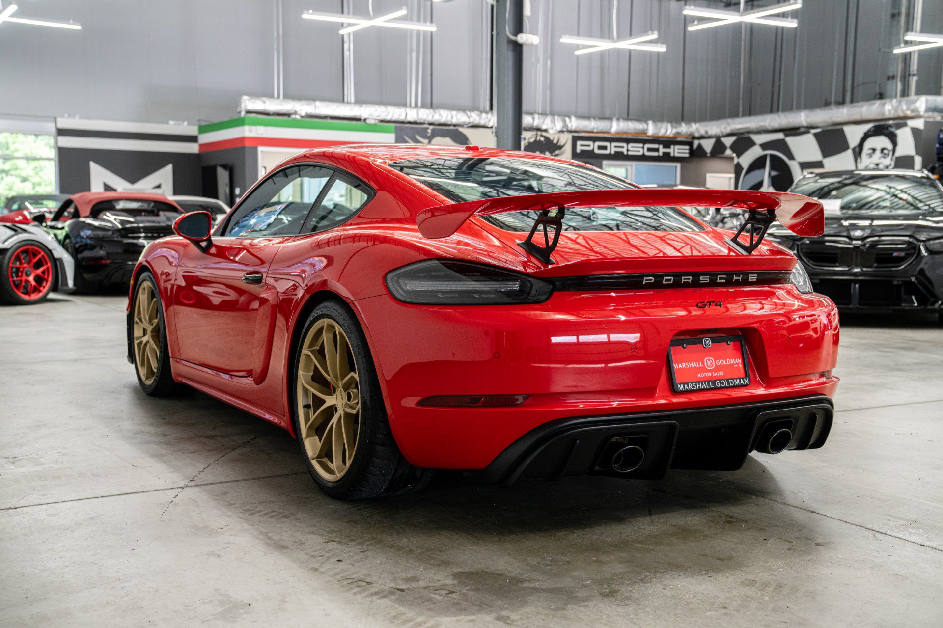 Used 2020 Porsche 718 Cayman GT4 RWD image 6