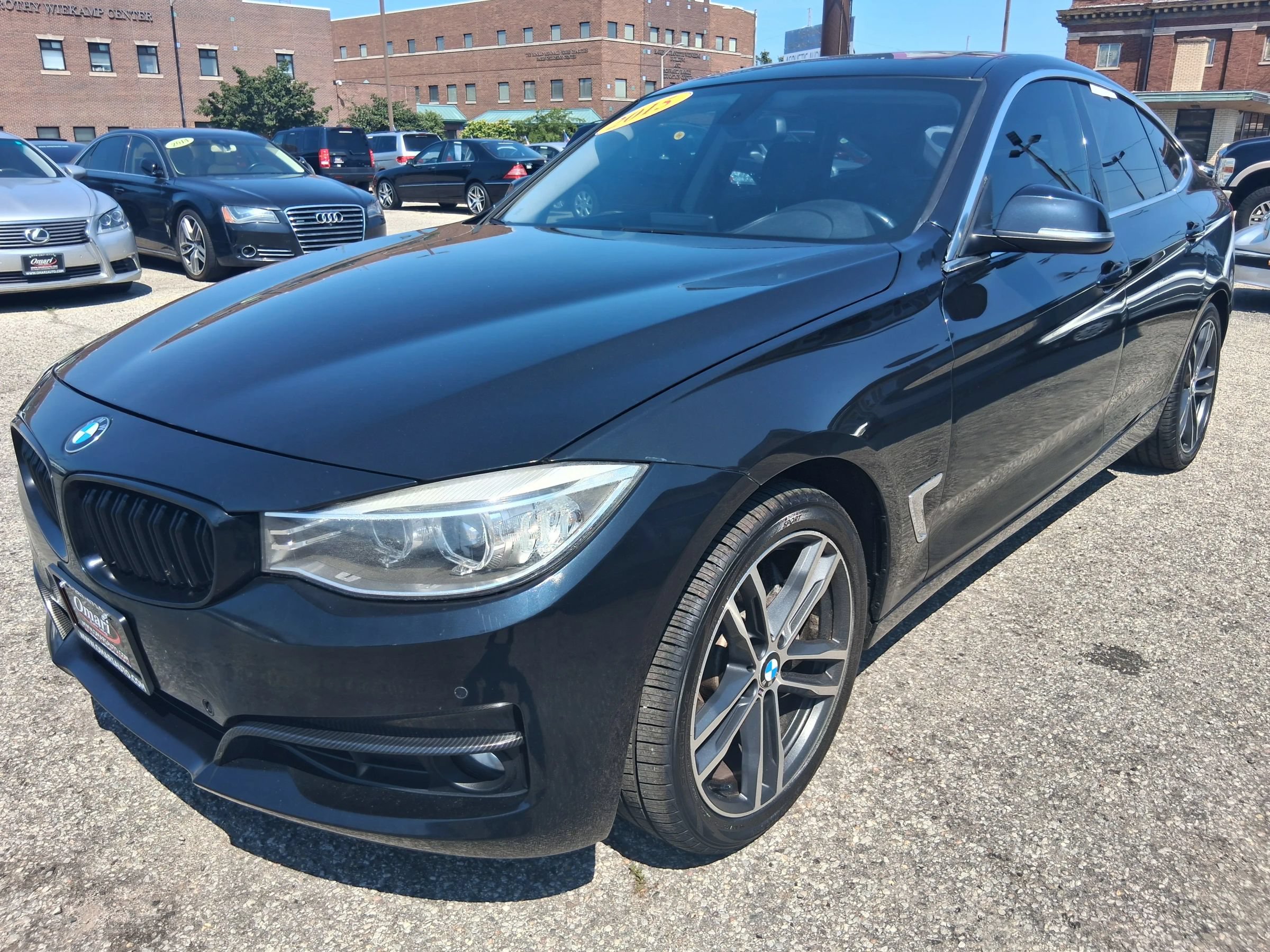 Used 2015 BMW 335i Gran Turismo xDrive AWD/4WD image 2