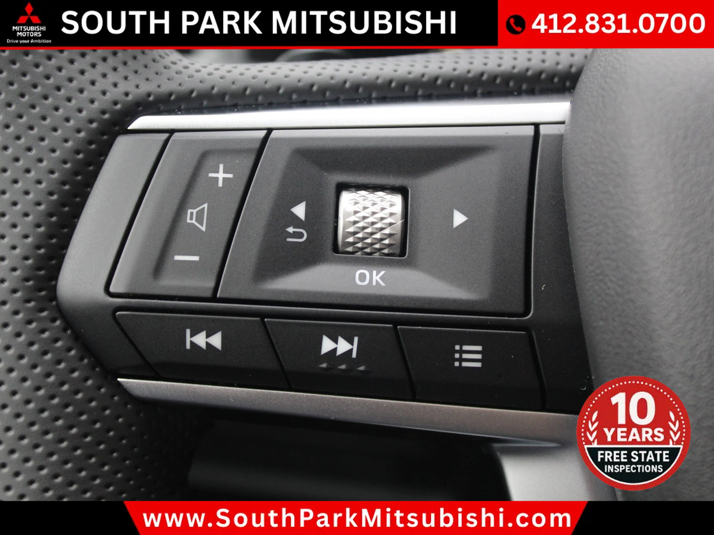 New 2025 Mitsubishi Outlander SE image 31