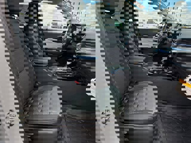 New 2026 Chevrolet Trax LT w/ Driver Confidence Package image 15