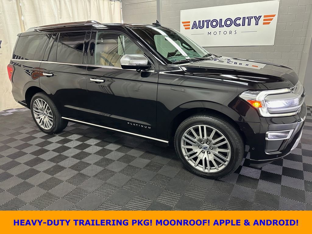 Used 2022 Ford Expedition Platinum AWD/4WD image 1