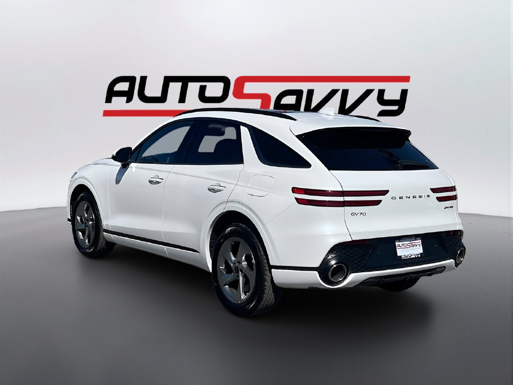 Used 2025 Genesis GV70 3.5T Sport AWD/4WD image 5