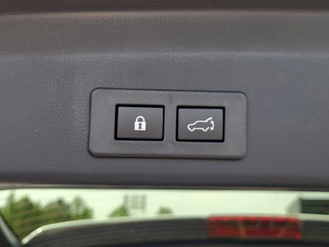 New 2026 Subaru Ascent Limited AWD/4WD image 18