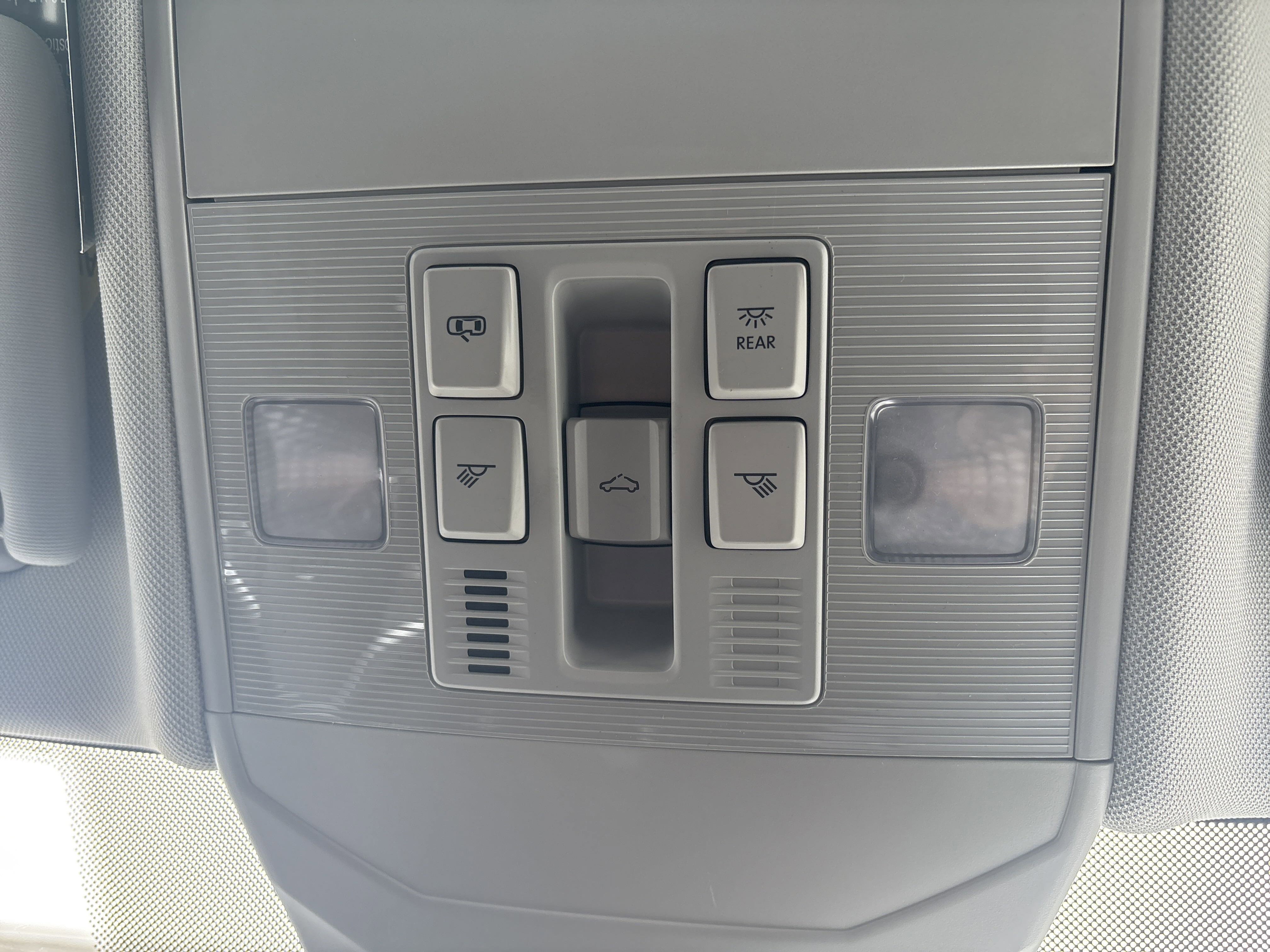 New 2025 Volkswagen Jetta SE image 23