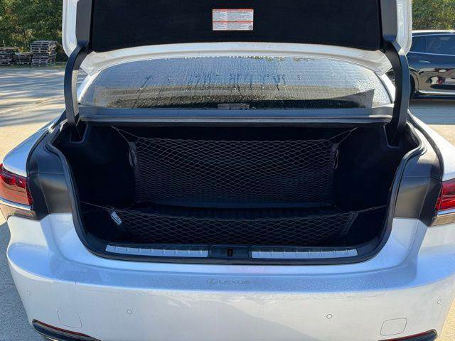 Used 2018 Lexus LS 500 image 25