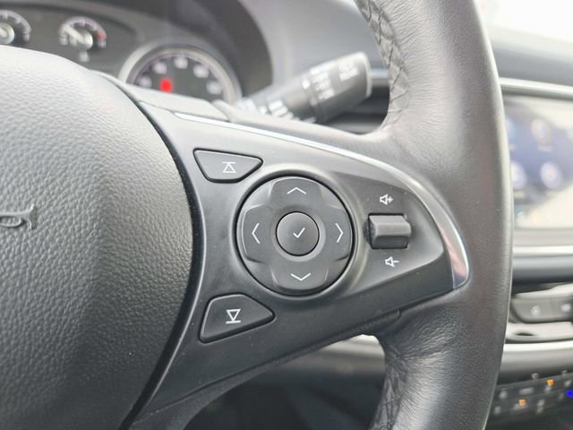 Used 2021 Buick Enclave Premium w/ Sun and Sites Package image 20