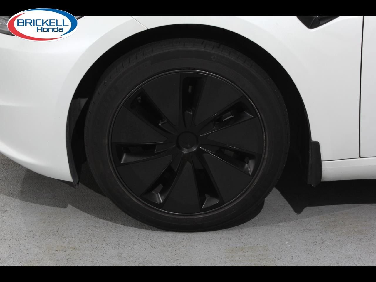 Used 2024 Tesla Model 3 Standard Range RWD image 30