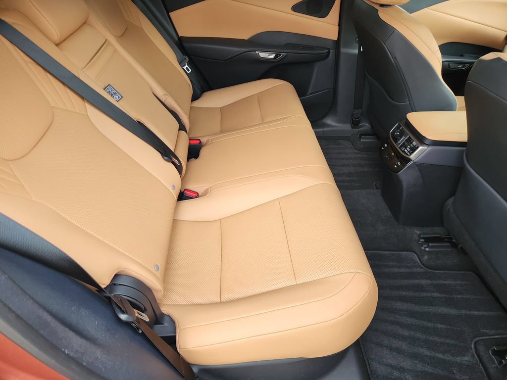 Certified 2026 Lexus RX 350 Premium w/ Convenience Package FWD image 31