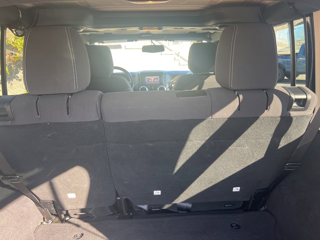 Used 2013 Jeep Wrangler Unlimited Sahara w/ Connectivity Group image 12