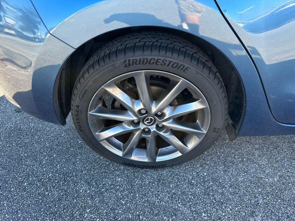 Used 2018 MAZDA MAZDA3 Grand Touring w/ Premium Equipment Package image 5