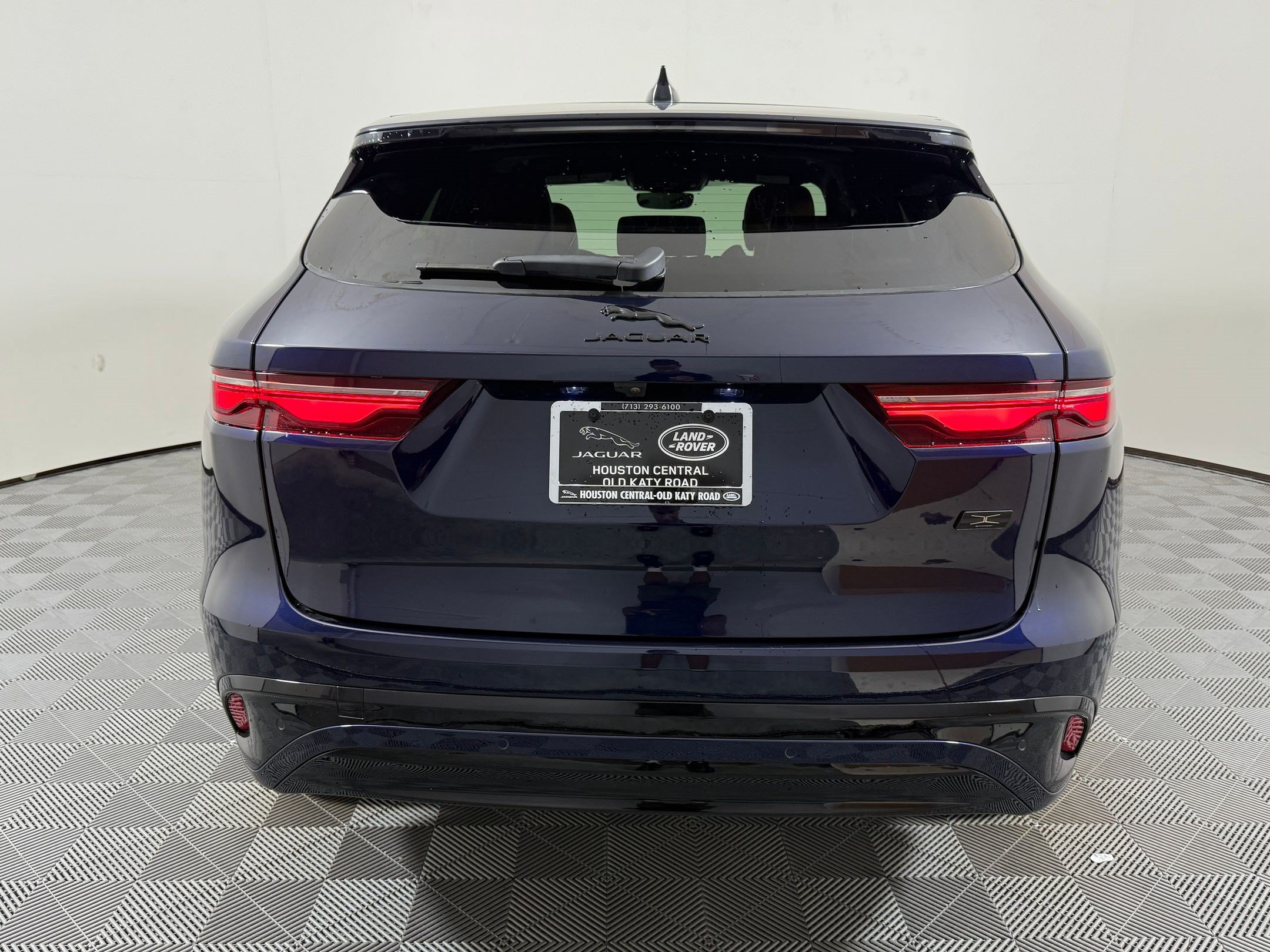 New 2026 Jaguar F-PACE R-Dynamic S AWD/4WD image 9