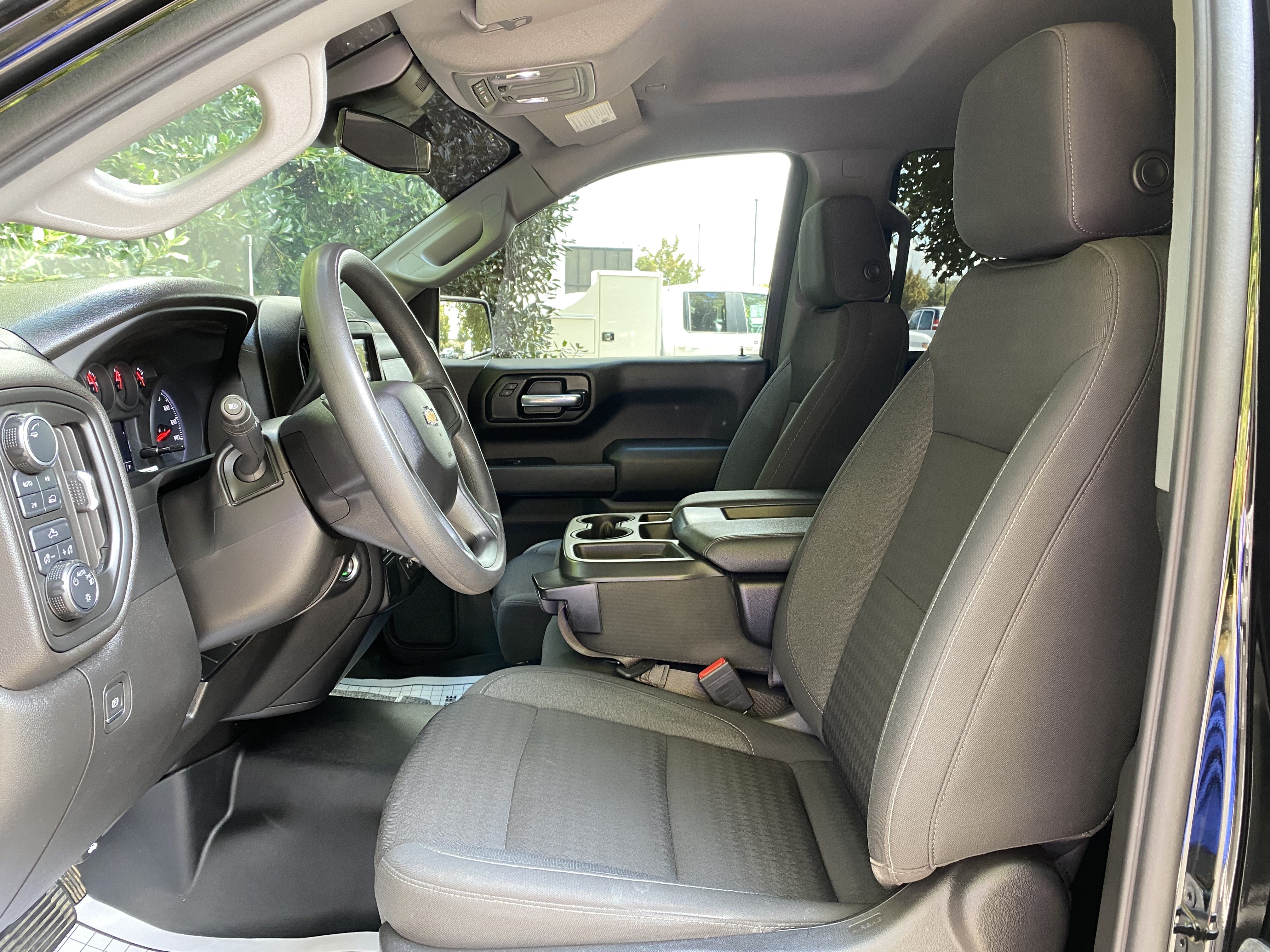 Used 2022 Chevrolet Silverado 1500 Custom AWD/4WD image 16