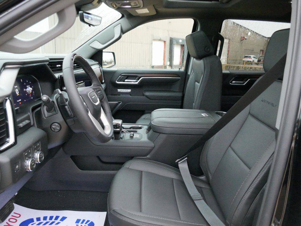 New 2026 GMC Sierra 1500 Denali image 13