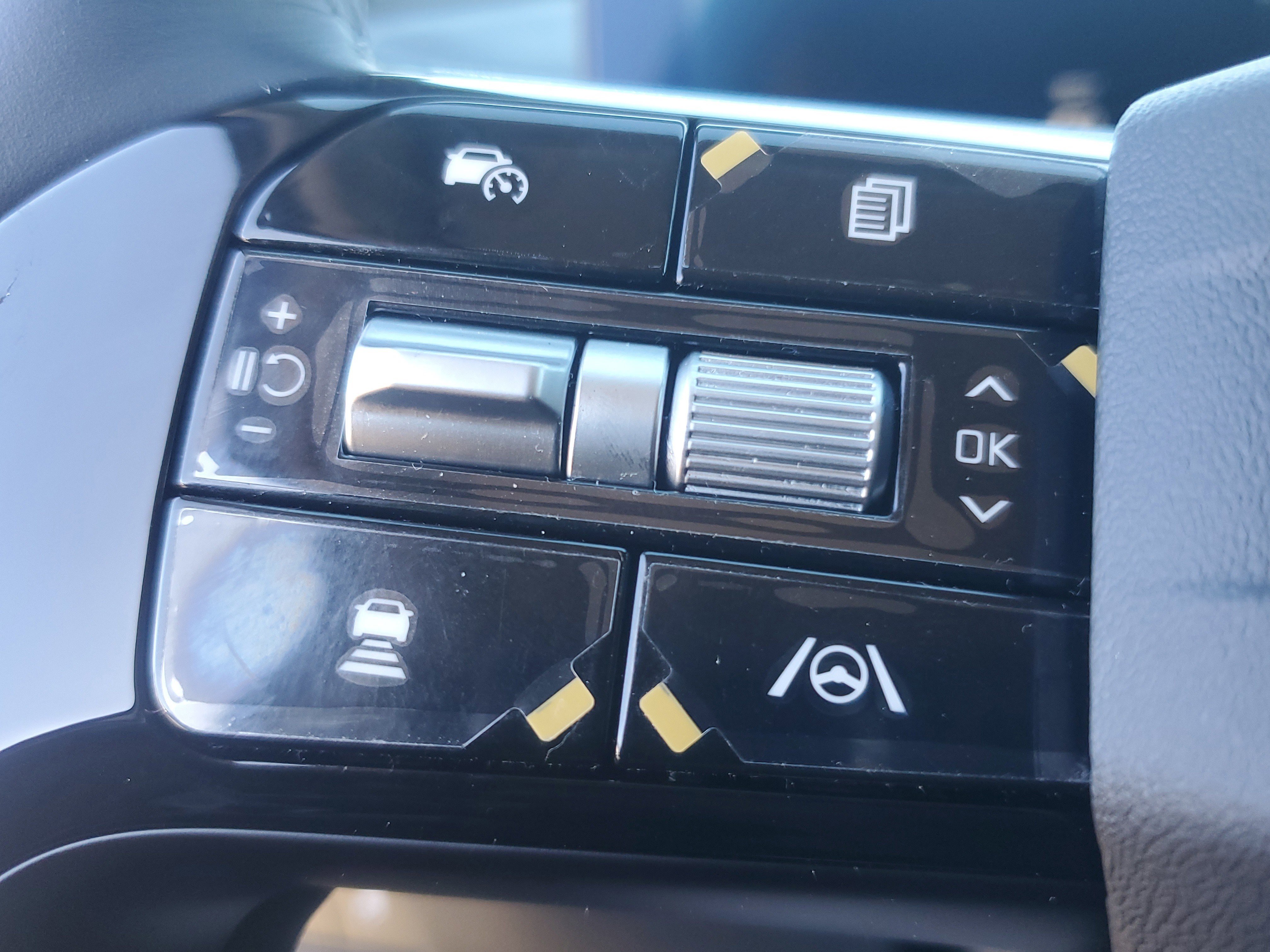 New 2026 Kia Sorento S w/ S Panoramic Sunroof Package FWD image 23