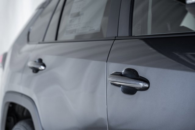 New 2025 Toyota RAV4 XLE image 15