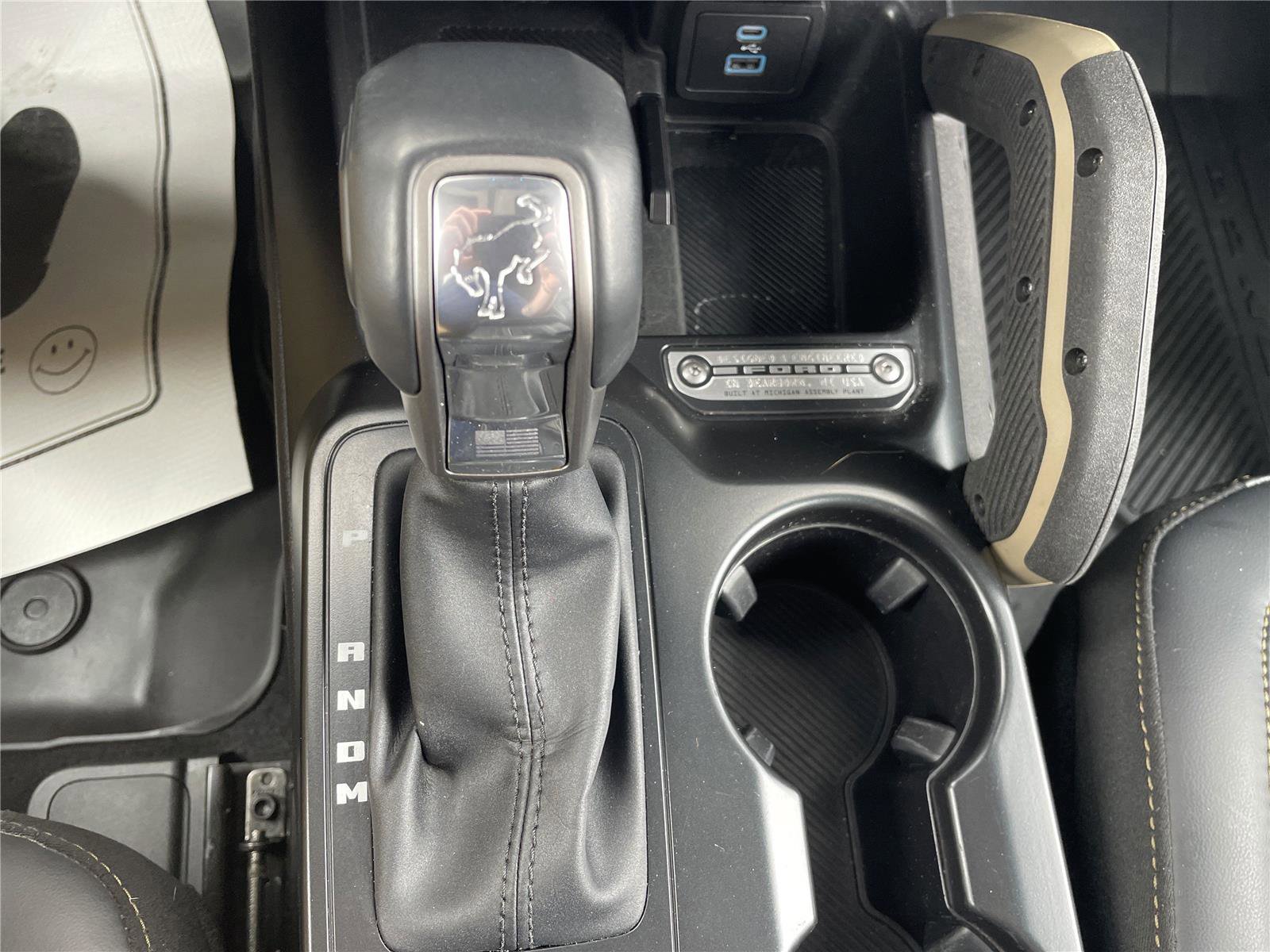 Used 2025 Ford Bronco Badlands image 21