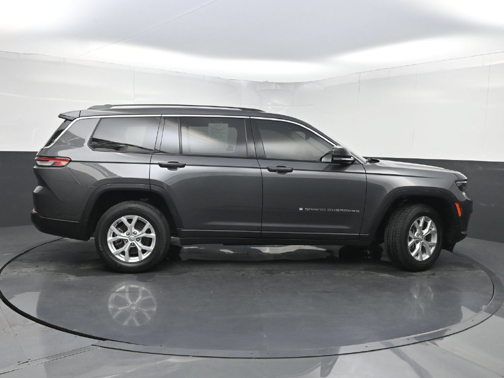 Used 2023 Jeep Grand Cherokee L Limited RWD image 46