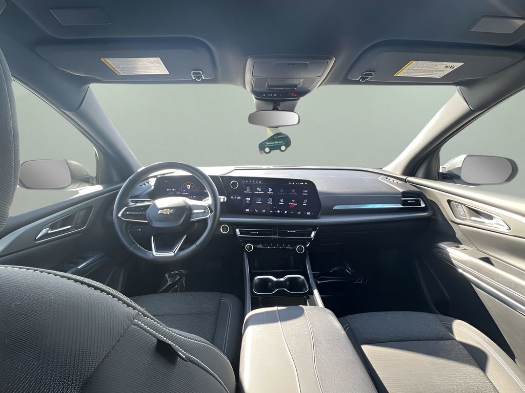 Certified 2025 Chevrolet Traverse LT image 20