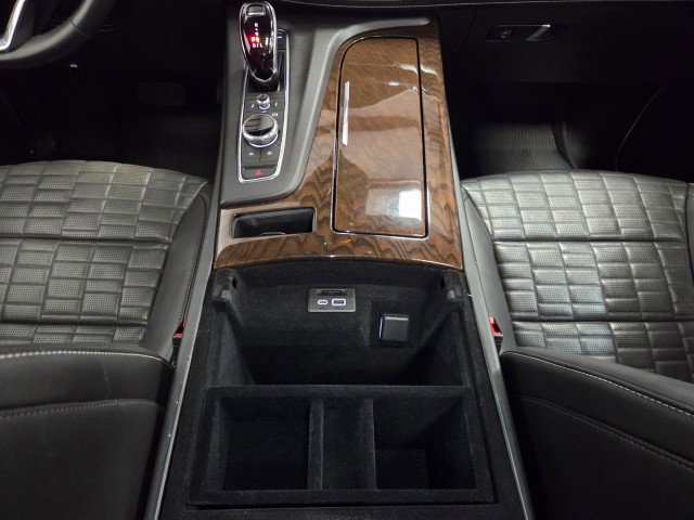 Used 2023 Cadillac Escalade ESV Sport Platinum w/ LPO, ONYX Package image 87