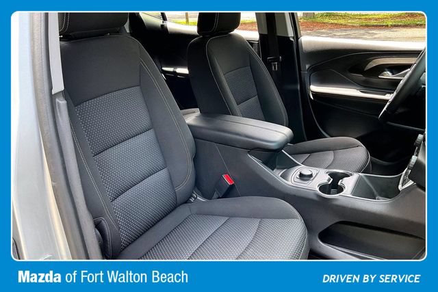 Used 2022 GMC Terrain SLE FWD image 29