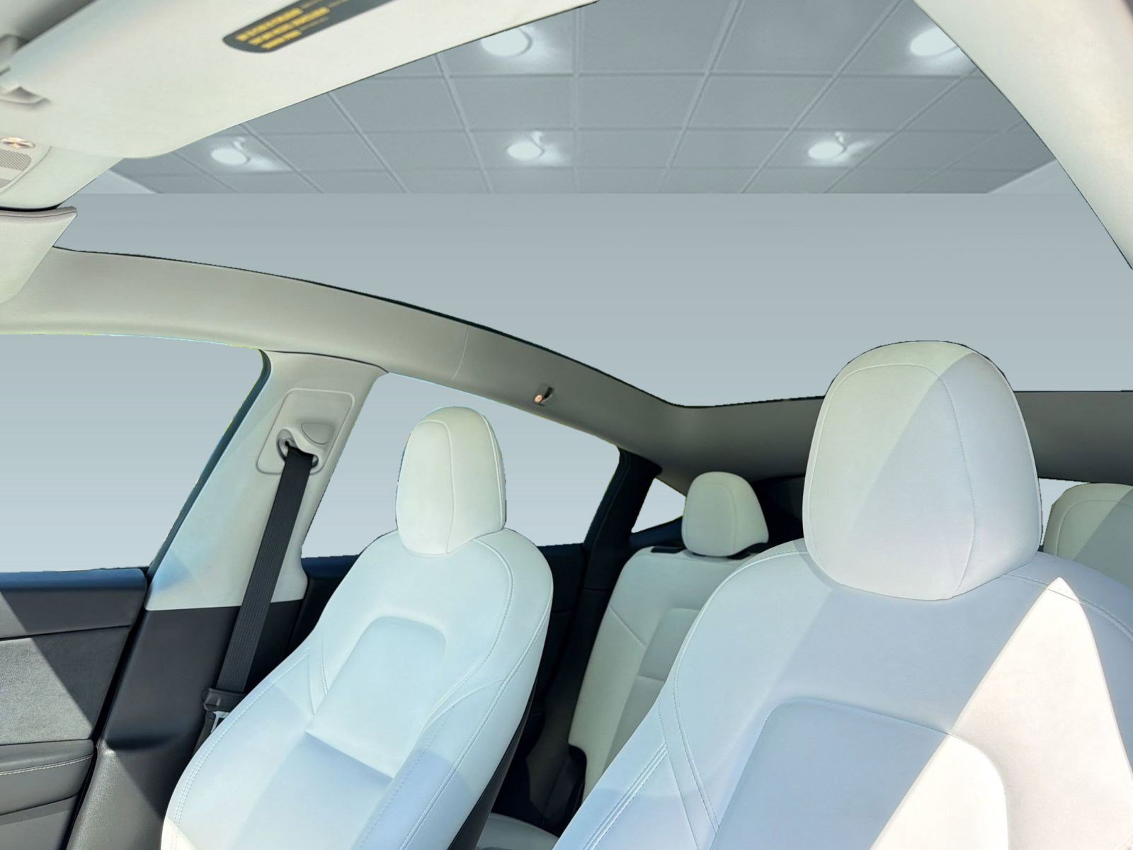 Used 2022 Tesla Model Y Performance image 16