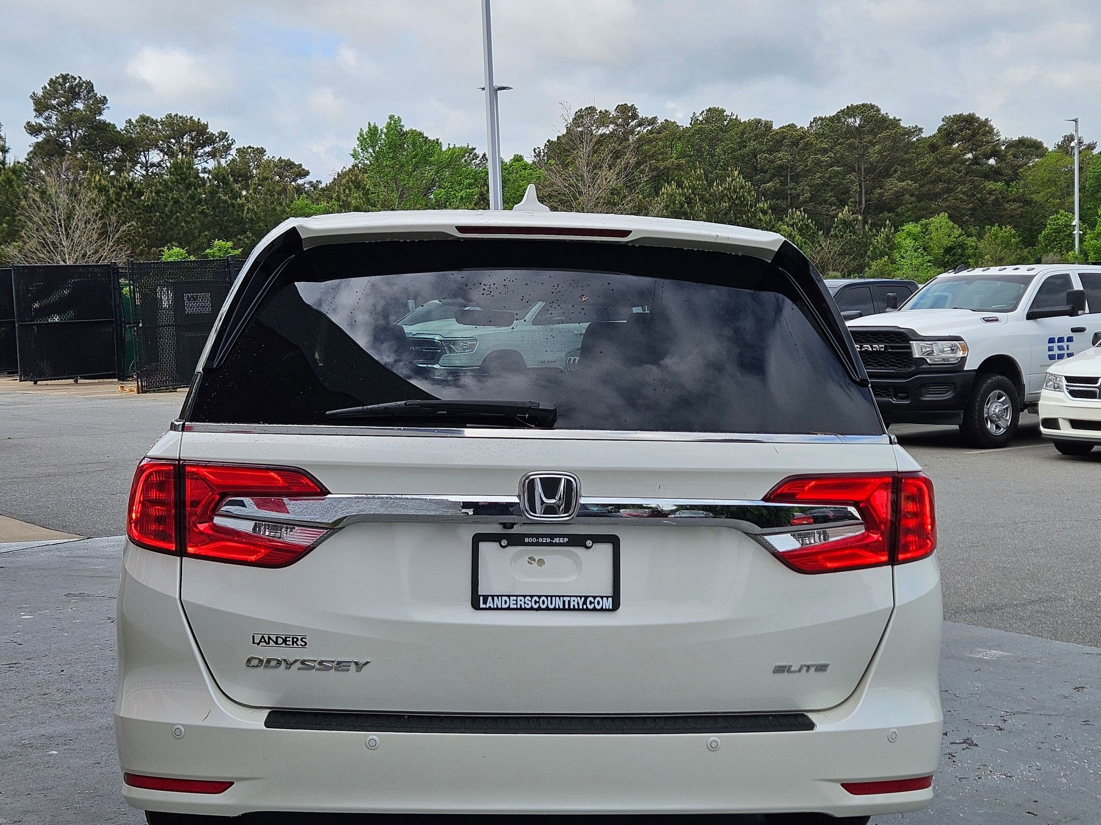 Used 2019 Honda Odyssey Elite image 6