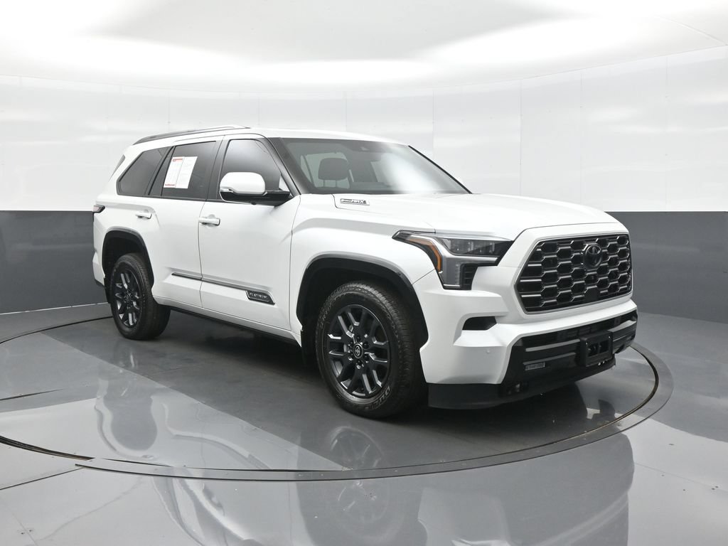 Certified 2025 Toyota Sequoia Platinum AWD/4WD image 1