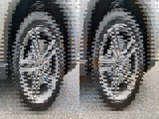 Used 2022 Mercedes-Benz GLE 350 4MATIC image 11