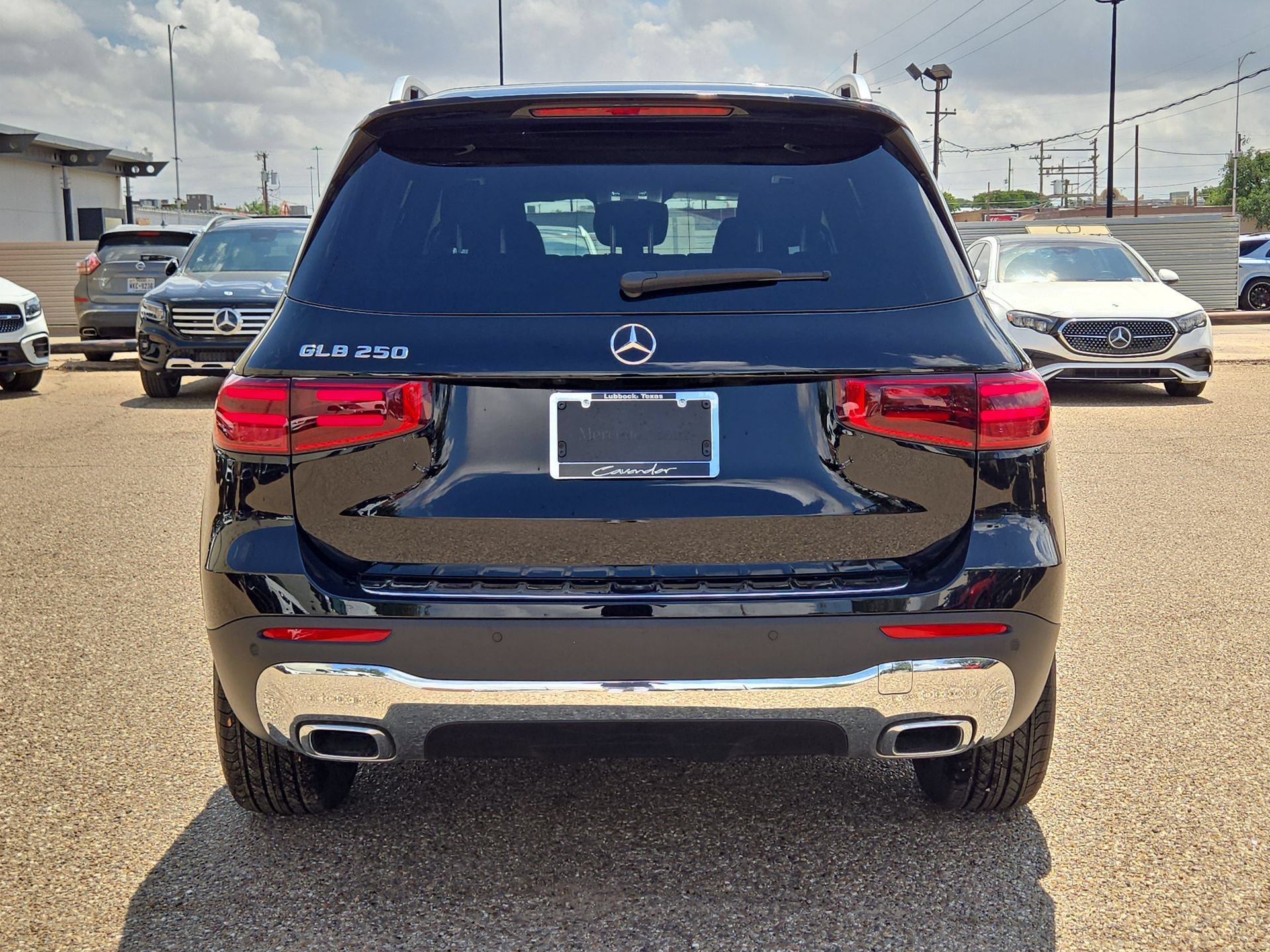 New 2026 Mercedes-Benz GLB 250 image 12
