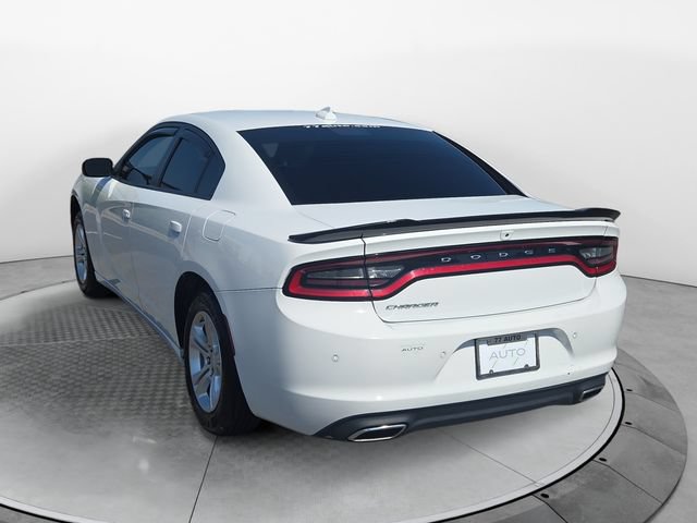 Used 2023 Dodge Charger SXT RWD image 3