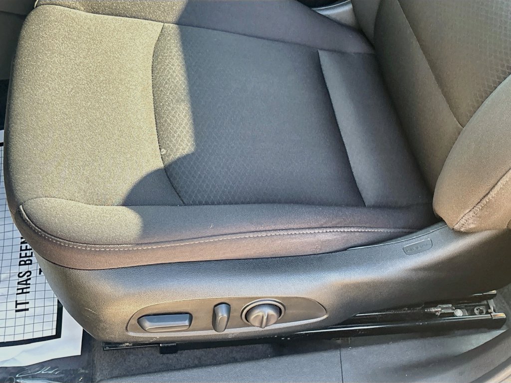 Used 2024 Chevrolet Malibu LT FWD image 22