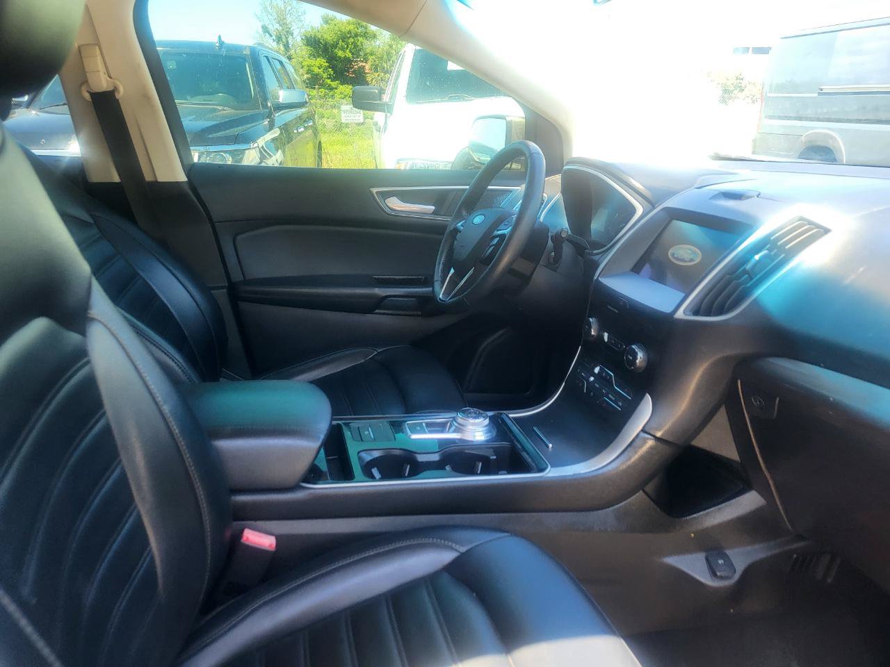 Used 2019 Ford Edge SEL w/ Equipment Group 201A FWD image 9
