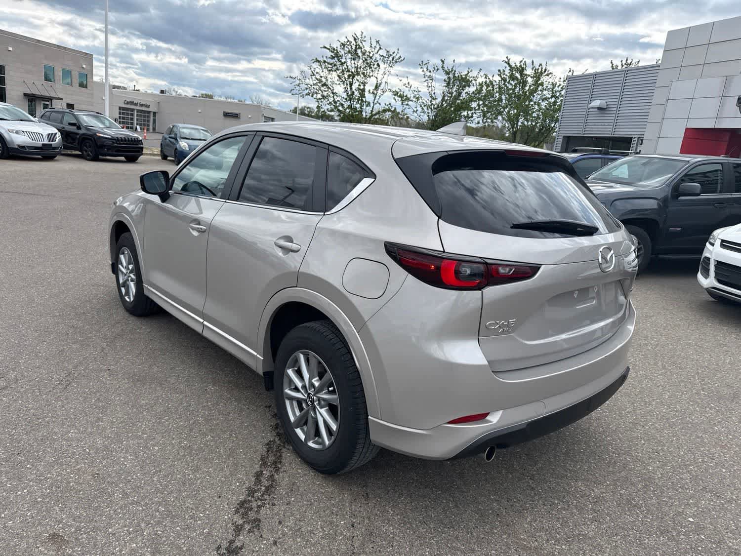 Used 2024 MAZDA CX-5 AWD 2.5 S w/ Select Package image 7