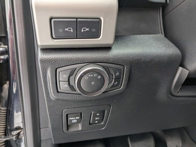 Used 2020 Ford F150 Lariat w/ Equipment Group 502A Luxury image 4