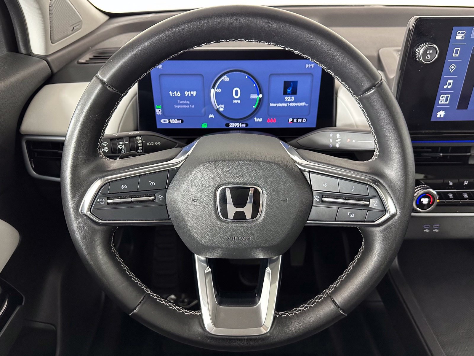 Used 2024 Honda Prologue Touring image 8