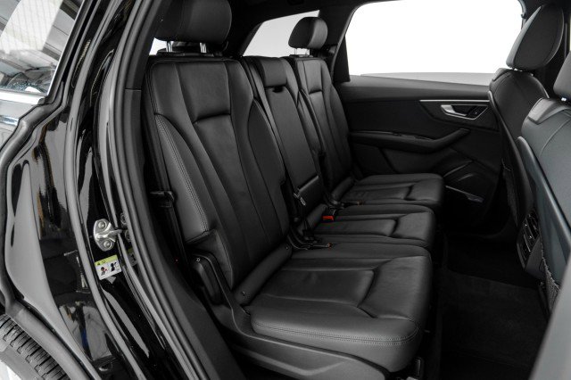 Used 2020 Audi Q7 2.0T Premium Plus w/ Premium Plus Package image 31